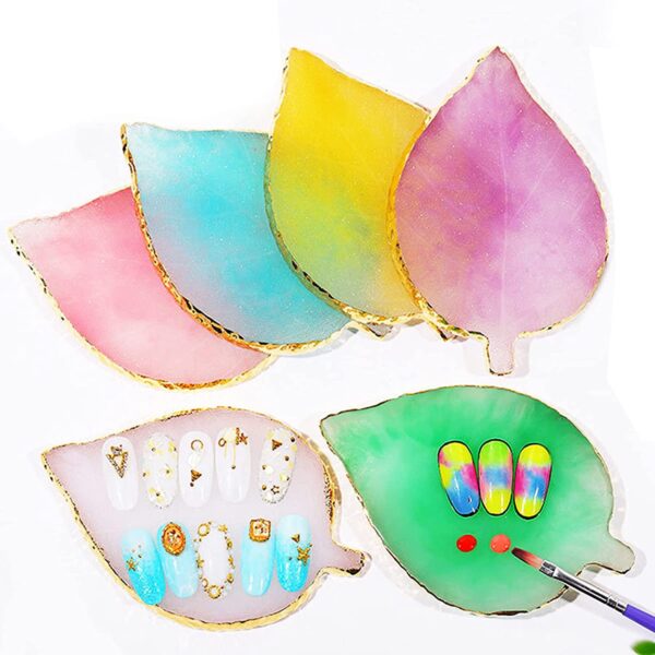 1 Piece Nail Art Palette Nail Polish Palette Mixing Palette Makeup Plate Nail Plates for Nail Art Nail Tip Holder Nail Art Display (Green, Pink, Yellow Leaf White Star White, Pink Apple)