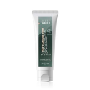 Douce Brise Deep Cleansing Foam with Heartleaf, BHA & Hyaluronic Acid – Gentle Exfoliating Face Wash for Pore Refining (200ml)